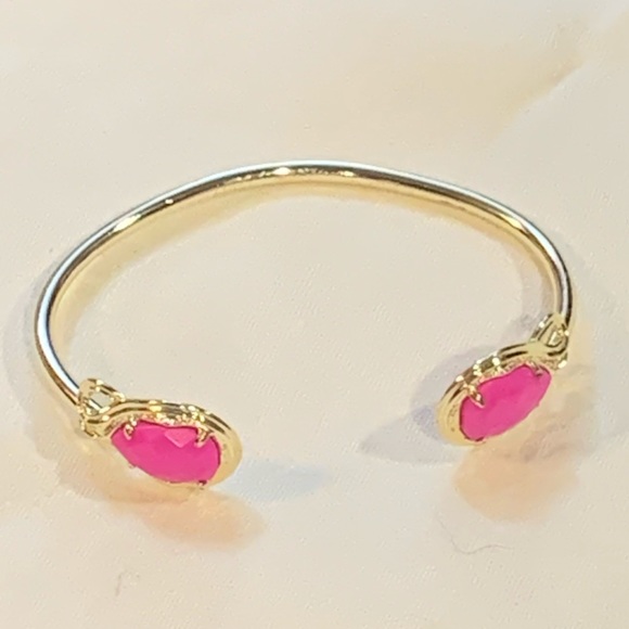 Kendra Scott Pinch Bracelet - Picture 5 of 5